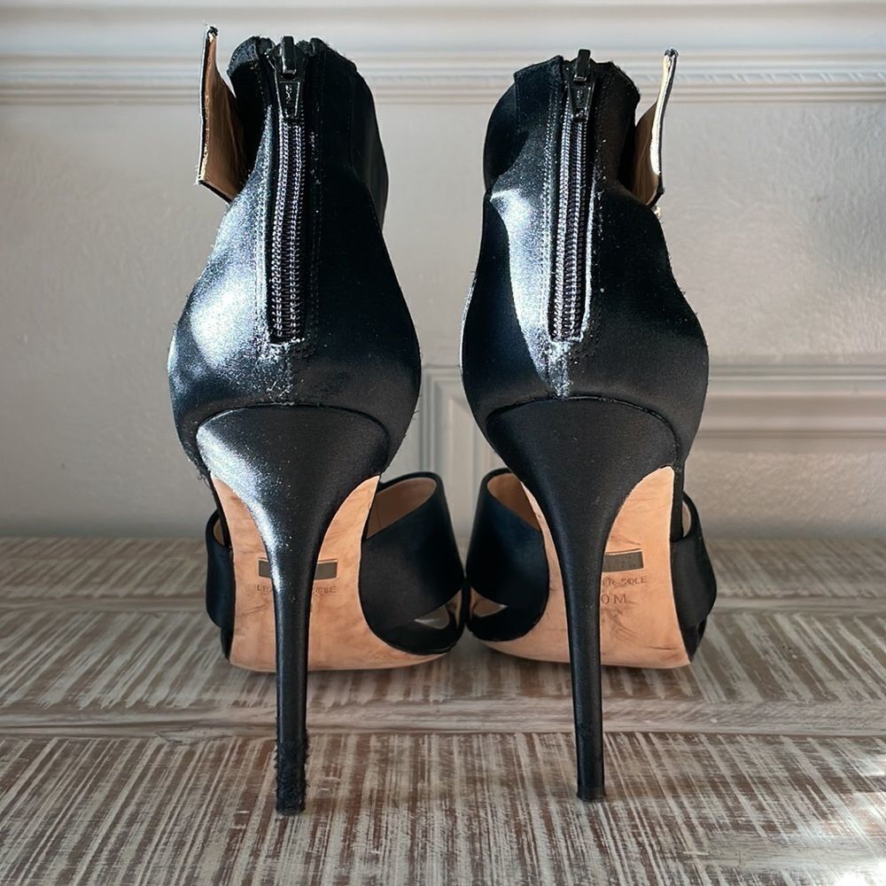 Badgley Mischka Women’s Black w/ Rhinstone Button Stiletto KASSIE HEELS SZ 10 - Picture 5 of 12